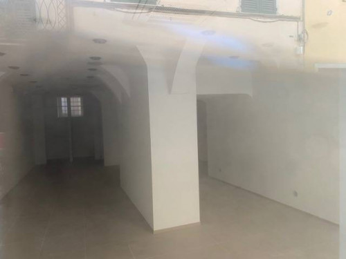Vai alla scheda: Negozio Affitto Empoli
